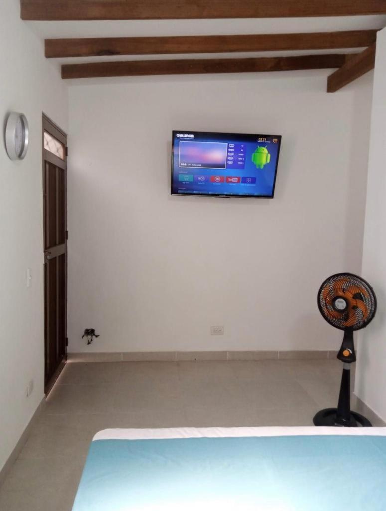 Vip Apartasuites Rosales Medellin Exterior photo